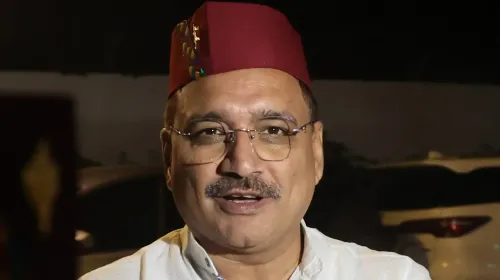 Is the Delhi government really set to provide monthly allowances to women?