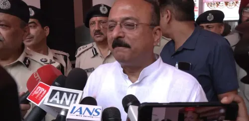 Delhi Government Advocates for Introduction of 100 Compact Fire Tenders: Sood