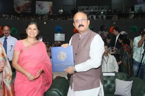 Is the Delhi Government Really Building 21,000 Smart Classrooms?