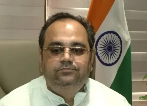पिंक सहेली स्मार्ट कार्ड योजना दिल्ली में जल्द लागू, 19 लाख कार्ड तैयार: डॉ. पंकज कुमार सिंह