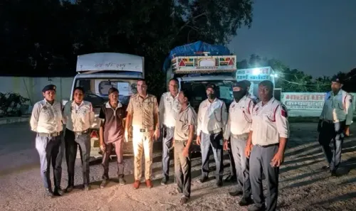 दिल्ली GRAP-1: फर्जी नो-एंट्री परमिट पर 3 कमर्शियल वाहनों के खिलाफ FIR, थाना अलीपुर व समयपुर बादली में मामला दर्ज