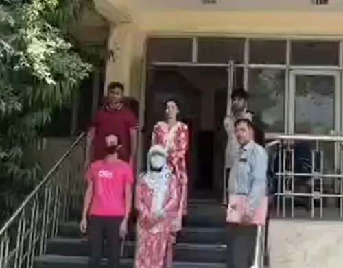 दिल्ली में दो बांग्लादेशी नागरिक गिरफ्तार, ट्रांसजेंडर बनकर करते थे अवैध गतिविधियाँ