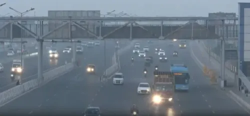क्या दिल्ली-एनसीआर में हल्की हवा से मिली राहत, फिर भी एक्यूआई खतरनाक स्तर पर है?