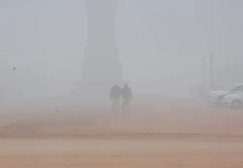 Is Delhi-NCR Facing Another Thick Smog Crisis as AQI Reaches 'Severe' Levels?