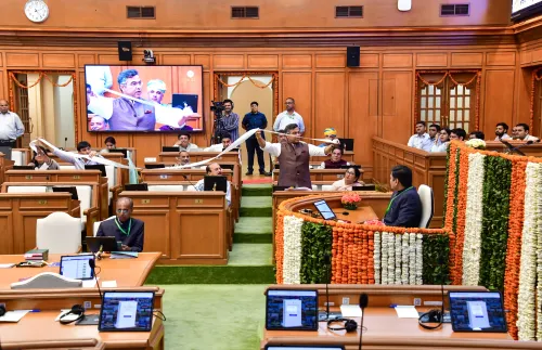 दिल्ली विधानसभा को मिली बम से उड़ाने की धमकी, अध्यक्ष ने विपक्ष की गैरहाजिरी पर साधा निशाना