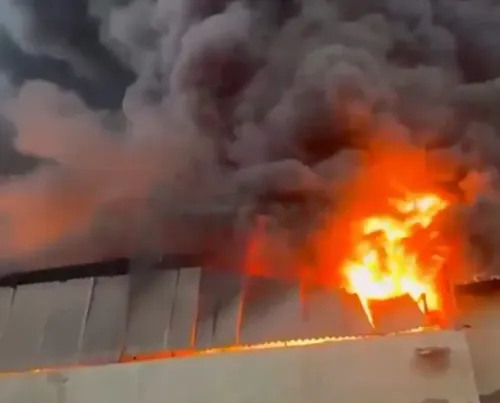 देशभर में आगजनी की घटनाओं ने फैलाई अफरा-तफरी, हजारों परिवार बेघर