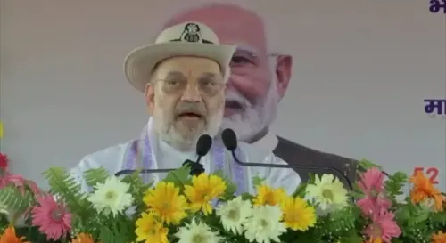 घुसपैठियों को देश से बाहर करने का संकल्प: अमित शाह का बड़ा बयान