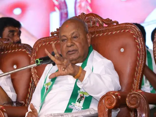 Why is Deve Gowda Criticizing the Congress-led Karnataka Government and Rahul Gandhi?