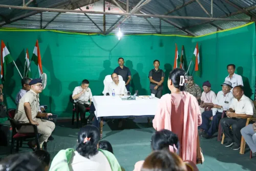 Manipur CM visits Kanto Sabal after arson, urges peace for development
