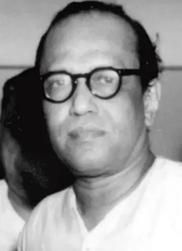 क्या देवकी कुमार बोस ने महात्मा गांधी से जीवन का सबक लिया?