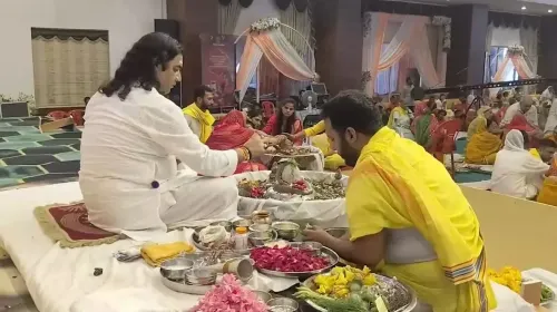 क्या देवकीनंदन ठाकुर के सान्निध्य में 21 लाख पार्थिव शिवलिंग का निर्माण संभव है?