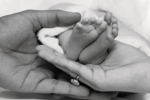 Is Sonarika Bhadoria from Devon Ke Dev Mahadev Celebrating Motherhood?