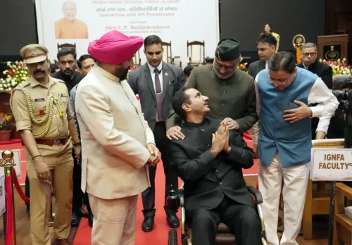 Dehradun: Vice President attends IGNFA programme