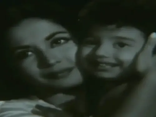 क्या ढाई साल की उम्र में लड़कों का किरदार निभाने वाली हनी ईरानी का मीना कुमारी से खास रिश्ता है?