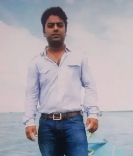 धोनी को लीजेंड बनाने वाला हेलीकॉप्टर शॉट, उसके जनक संतोष लाल की यादें आज भी रांची की गलियों में जिंदा 