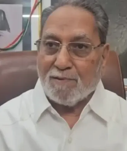 'धुरंधर' जैसी फिल्मों से विदेश में भारत की छवि खराब होती है: हुसैन दलवई 