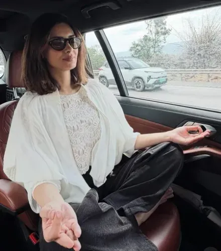 Diana Penty does yoga and reads books during car journey