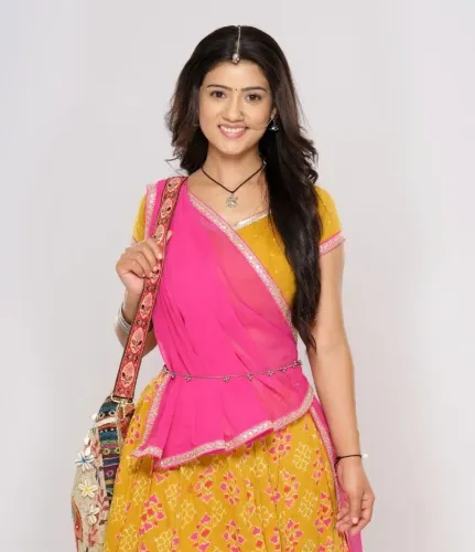 What Challenges Does Diksha Dhami Face Playing Chaina in Badi Haveli Ki Chhoti Thakurain?