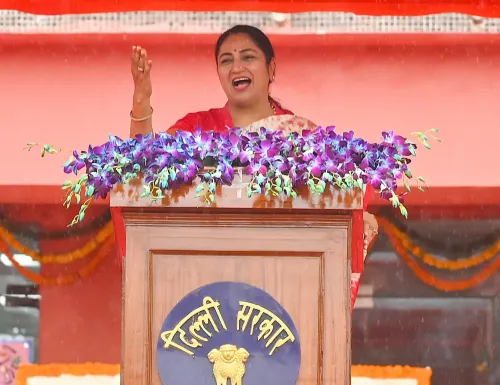 दिल्ली: क्या हमले के बाद सीएम रेखा गुप्ता ने कहा- 'हौसले नहीं टूटेंगे'?