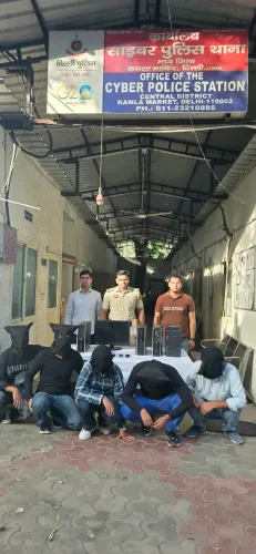 दिल्ली पुलिस ने रंजीत नगर में दो फर्जी जॉब कॉल सेंटर का भंडाफोड़ किया, 11 गिरफ्तार