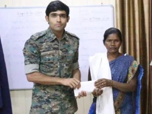 What Led to the Surrender of a Female Maoist Commander in Kondagaon?