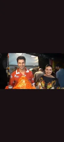 Divyanka Tripathi, Vivek Dahiya bring Ganpati Bappa home, celebrate with twin sons