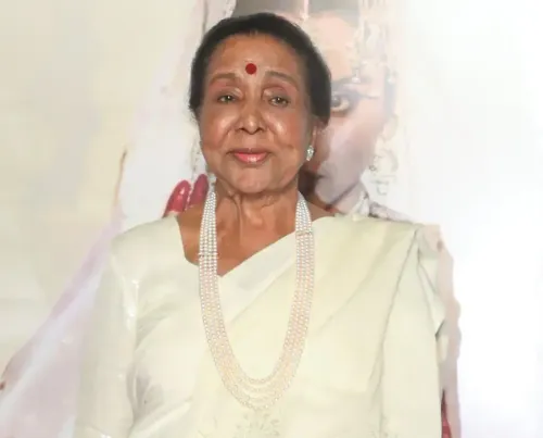 Asha Bhosle, Iconic Singer, Passes Away from Multi-Organ Failure