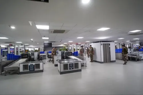 Will Domestic Air Passenger Traffic Increase by 4-6% in FY26? October Sees 142.8 Lakh Travellers