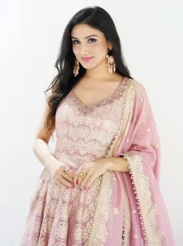 Donal Bisht on MRP Telugu debut: '70mm screen was nostalgic'