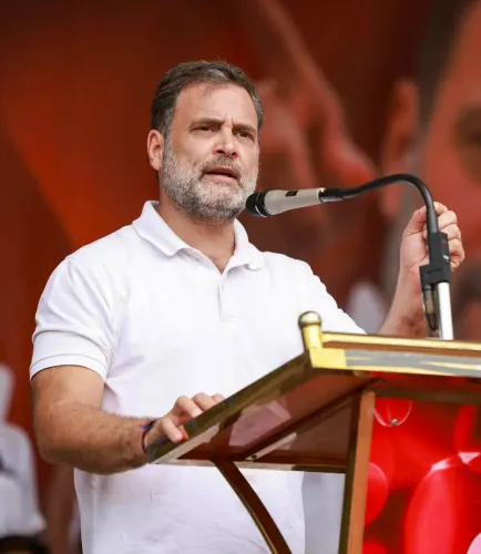 कांग्रेस को आत्म-निरीक्षण की आवश्यकता: सांसद संदोश कुमार ने राहुल गांधी को लिखा पत्र