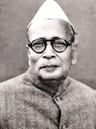 क्या डॉ. अनुग्रह नारायण सिन्हा ने आधुनिक बिहार की नींव रखी और बापू के दिखाए रास्ते को अपनाया?