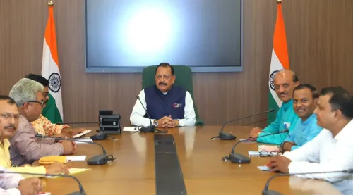 Dr. Jitendra Singh meets BMS postal workers' delegation on service matters