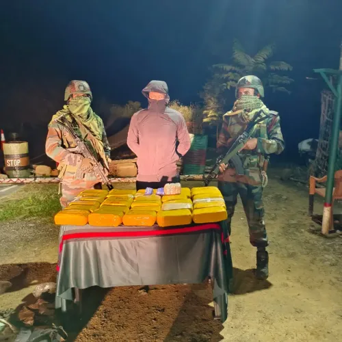How did security forces seize drugs worth over Rs 143 crore in Mizoram and Manipur?