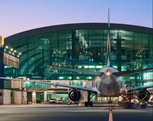 दुबई एयरपोर्ट ने हवाई सेवाएं आंशिक रूप से दोबारा शुरू कीं