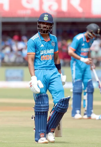 How Did Ruturaj Gaikwad’s 184 Lead West Zone to Day One Success?