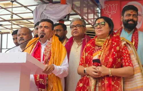 Kolkata: Suvendu Adhikari offers prayers at Ram Temple
