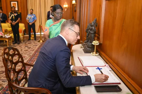 New Delhi: President Murmu Engages with Finnish President Stubb