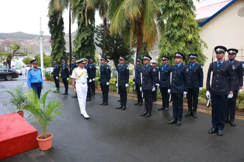 Port Louis: Navy vhief Krishna Swaminathan visits Mauritius