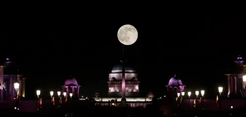New Delhi: Full Hunter's Moon Illuminates Night Sky