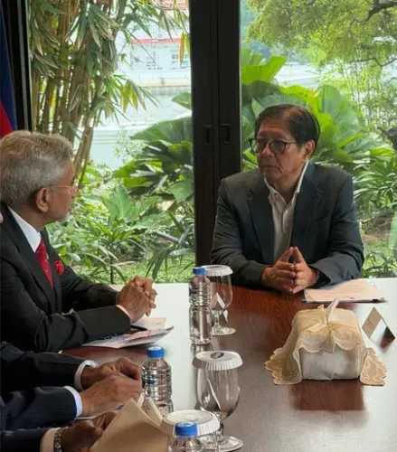 Jaishankar meets Philippines President Marcos Jr., backs ASEAN chairship