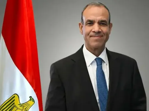What Did Egyptian FM and Palestinian VP Discuss About Gaza Reconstruction?