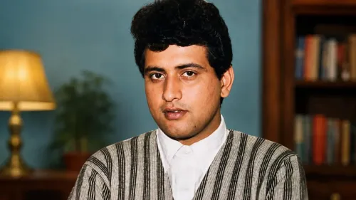 मनोज कुमार ने कैसे छोड़ी सिगरेट की लत? एक लड़की की डांट ने बदल दिया 'भारत कुमार' को