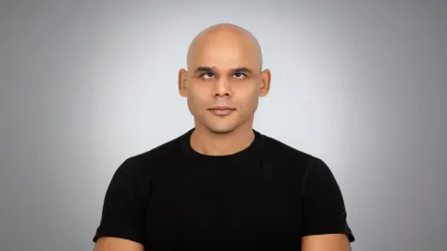 तनाव कम करने और एकाग्रता बढ़ाने के लिए शांभवी मुद्रा का महत्व