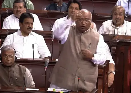 Kharge Alleges Widespread Electoral Fraud in SIR; House Chairman Disagrees