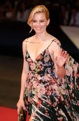 Elizabeth Banks recalls being told she ‘can’t direct men’, says she proved critics wrong