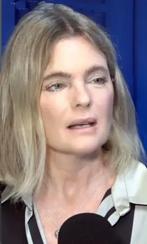 Erika Eleniak Returns as Shauni McClain in ‘Baywatch’ Reboot