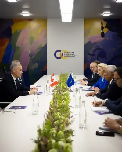 EU invites Canada to become bloc's first associate member