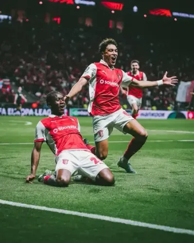 Braga edge Freiburg 2-1 with Dorgeles' added-time strike in Europa League SF