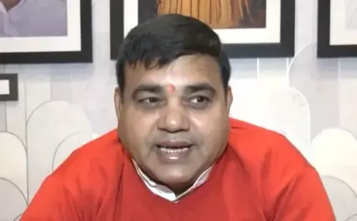 क्या ईवीएम से चुनाव लोकतंत्र के लिए घातक हैं: शक्ति यादव?