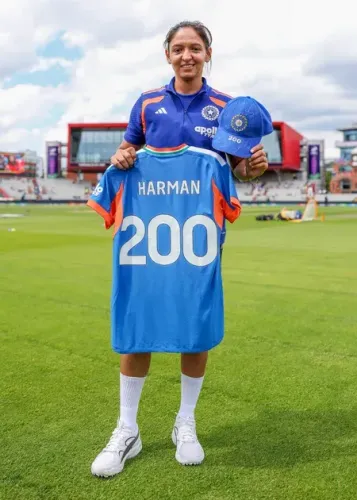 Harmanpreet should stay T20I captain, says ex-India pacer Niranjana